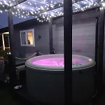Inch View With Hot Tub & Sauna