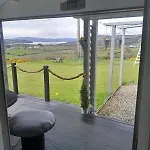 Inch View With Hot Tub & Sauna Horská chata