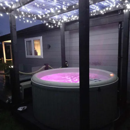 Inch View With Hot Tub & Sauna