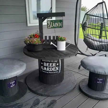 Inch View With Hot Tub & Sauna 木屋 Burnfoot