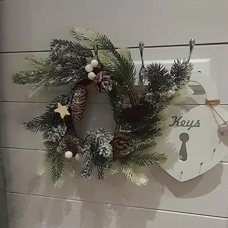 Inch View With Hot Tub & Sauna 木屋 *