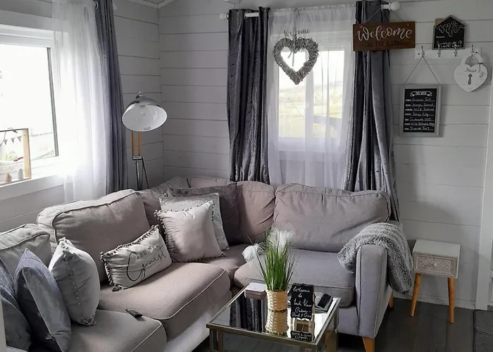 Inch View With Hot Tub & Sauna *