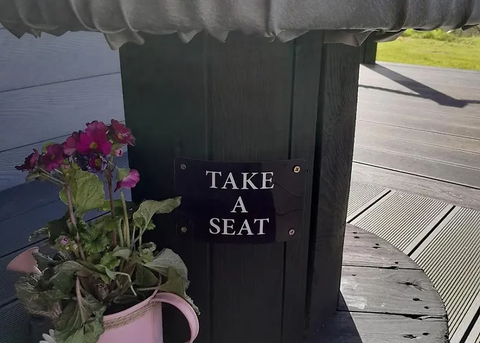 Chalet Inch View With Hot Tub & Sauna *