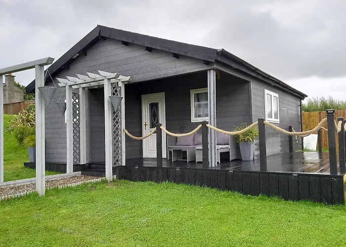Chalet Inch View With Hot Tub & Sauna